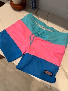 Vineyard Vines Chappy Colorblock Swim Trunks Pink Blue Size Small